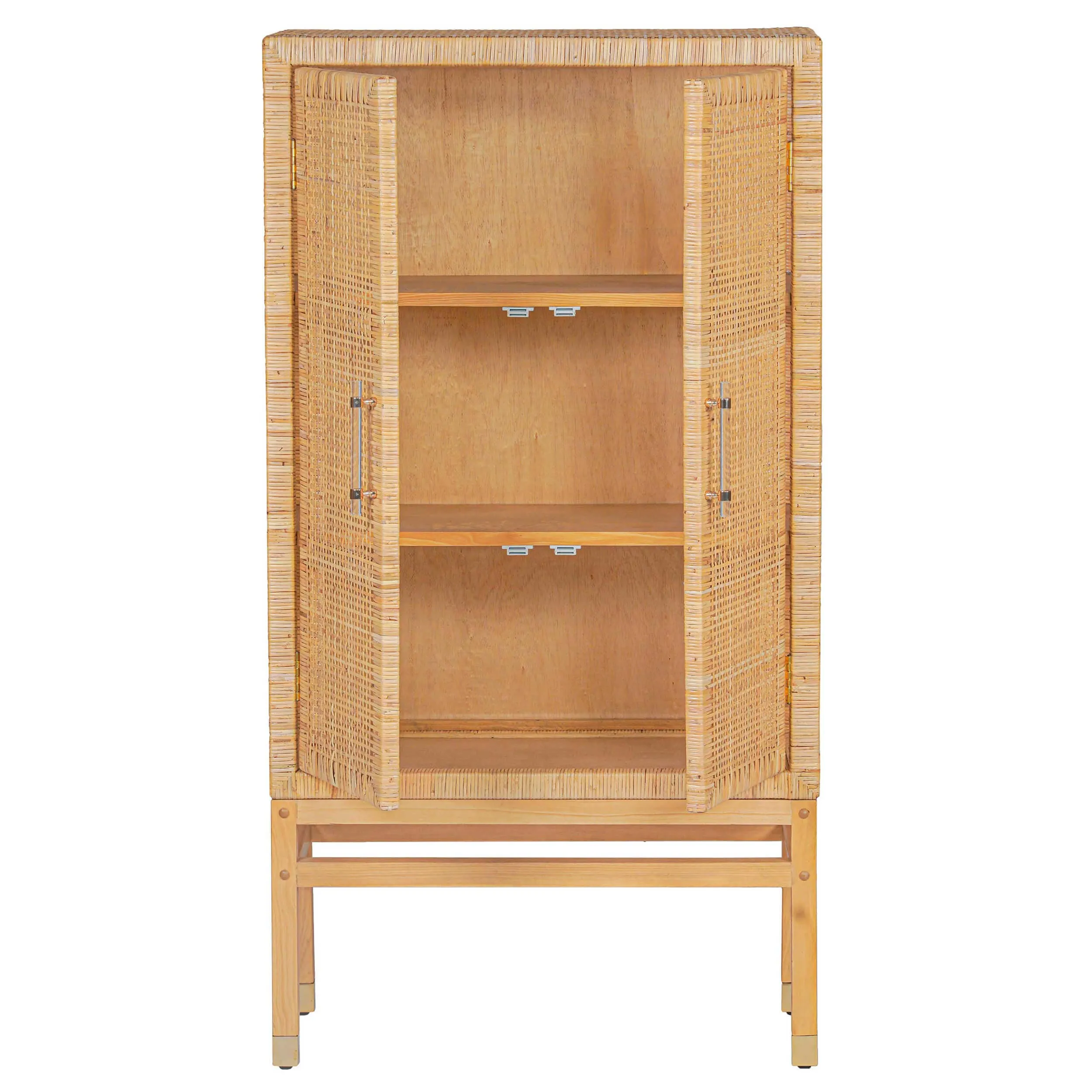 Amara Cabinet, Natural