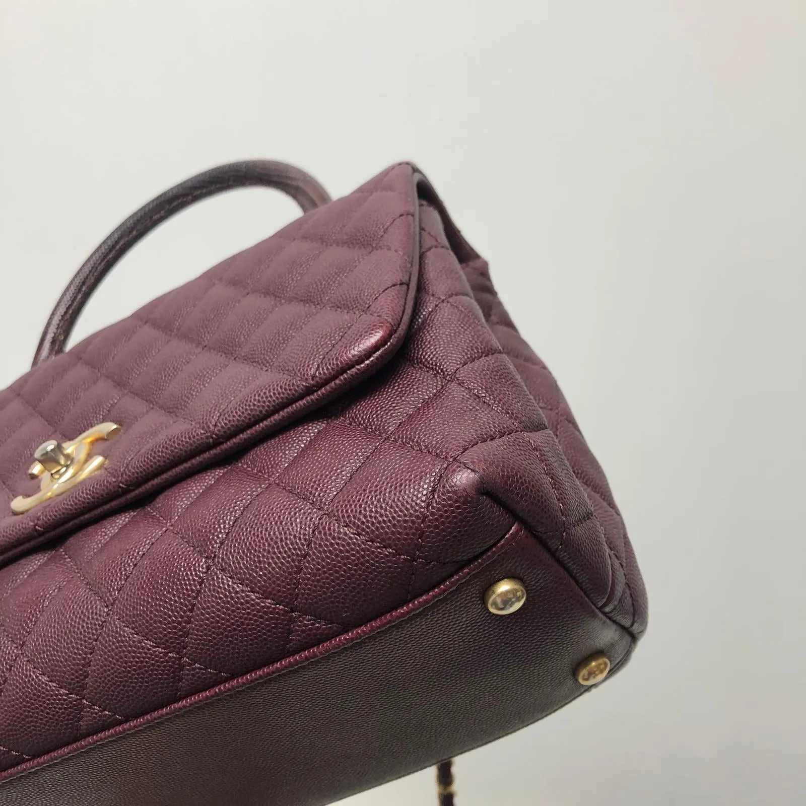 Burgundy Caviar Quilted Medium Coco Handle Flap