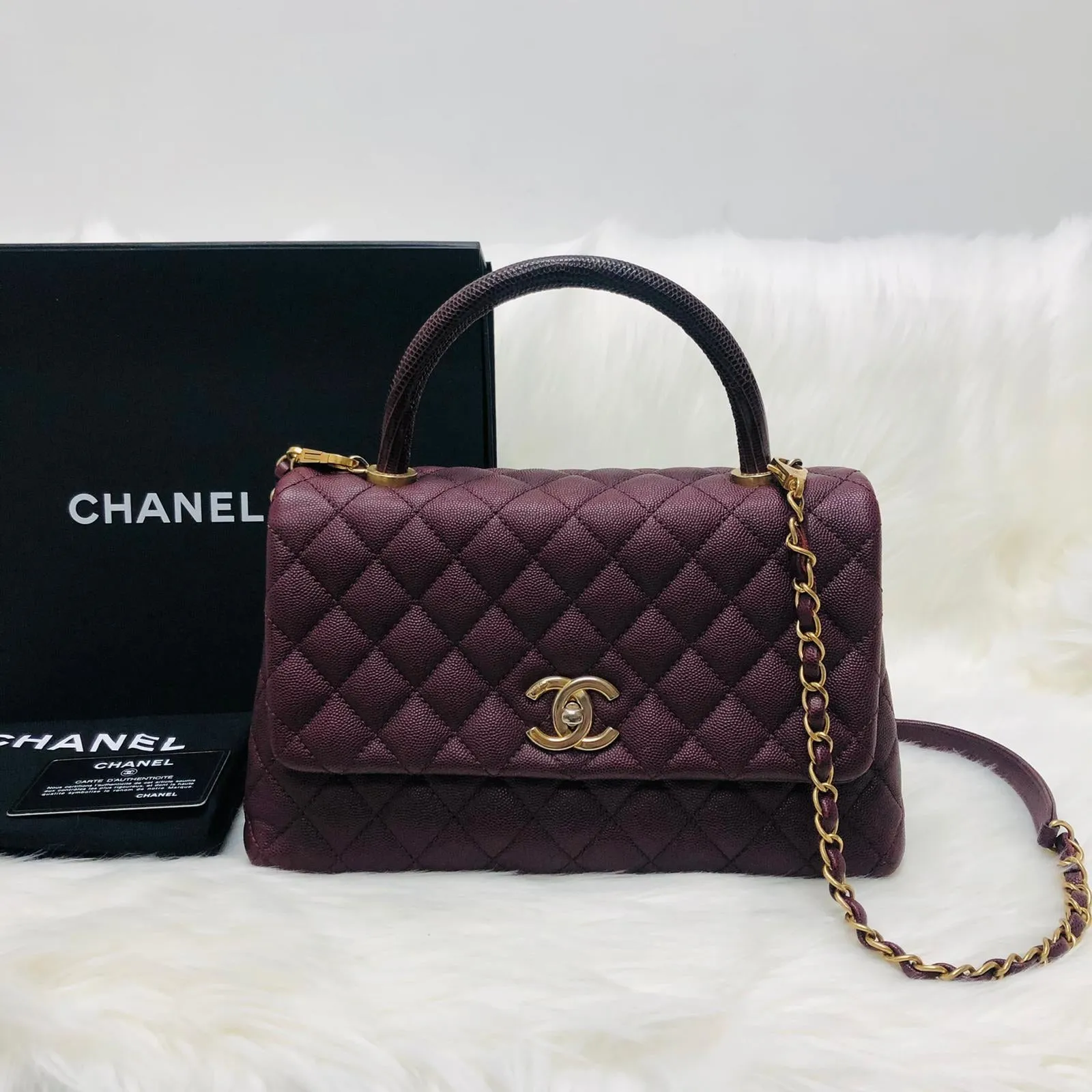 Burgundy Caviar Quilted Medium Coco Handle Flap