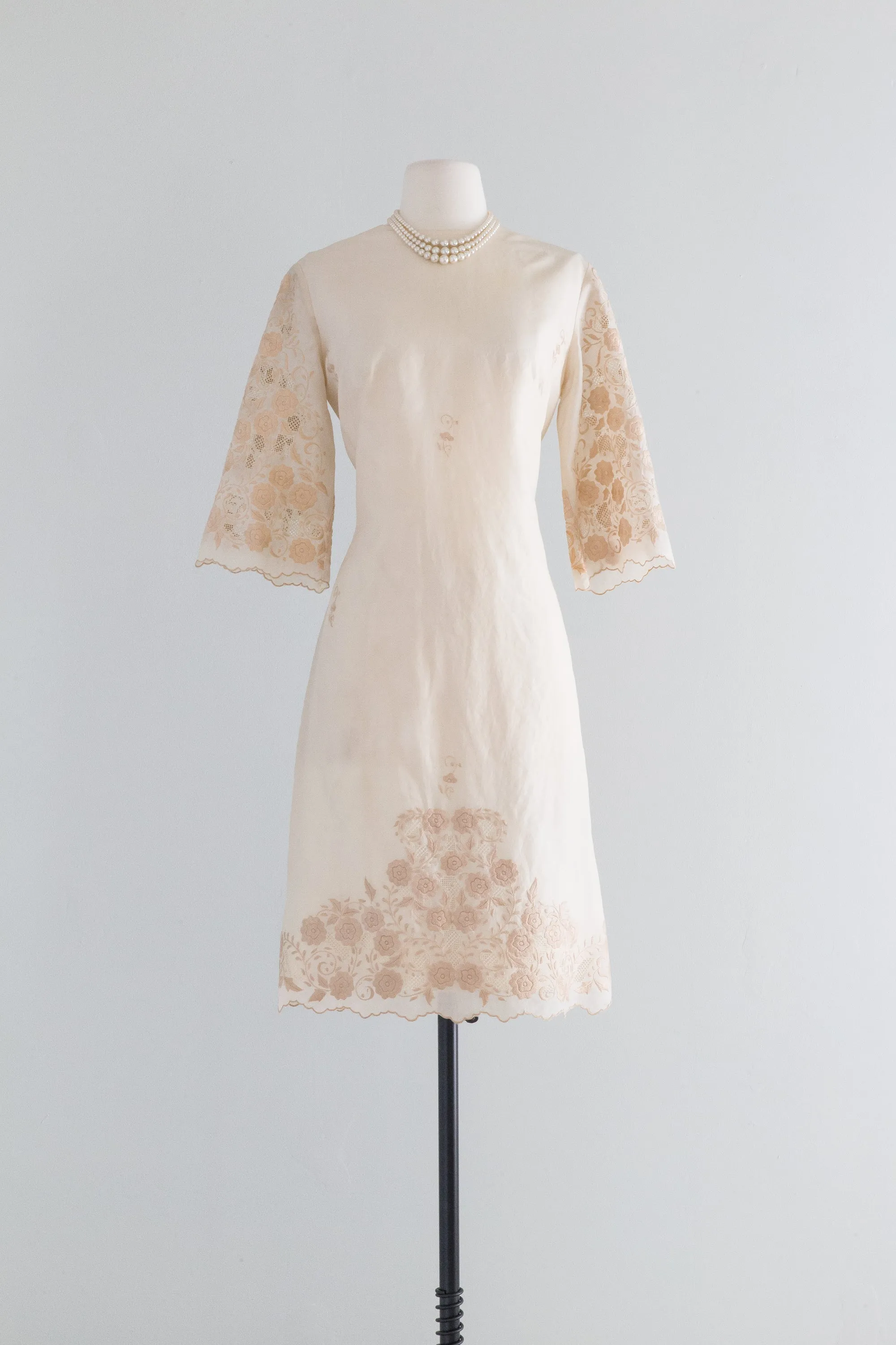 Darling 1960's Pina Silk Embroidered Shift Dress / ML