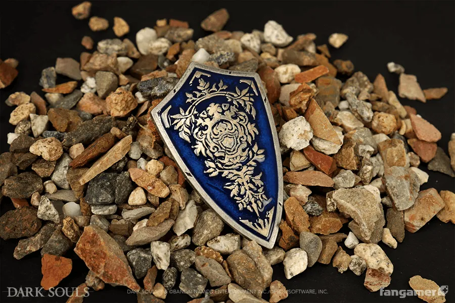 Elite Knight Shield Pin