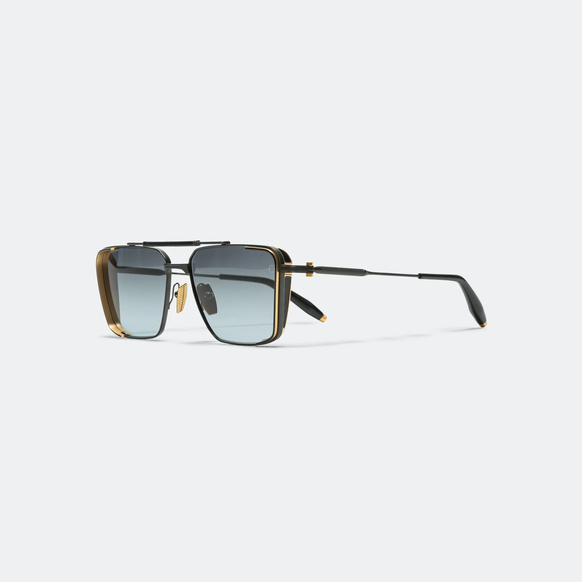 Hera - Matte Black/Matte Yellow Gold-Dark Grey Gradient Lenses