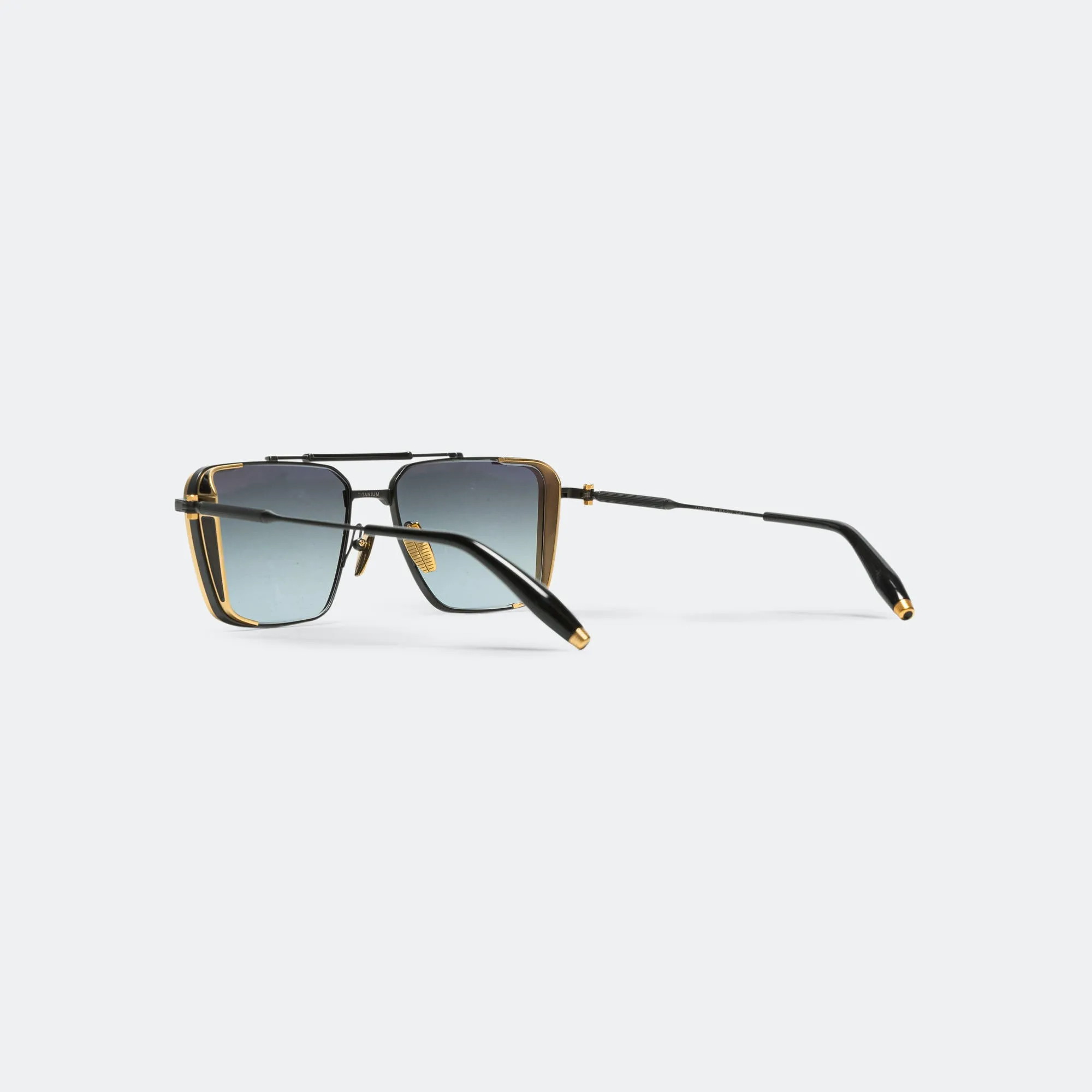 Hera - Matte Black/Matte Yellow Gold-Dark Grey Gradient Lenses