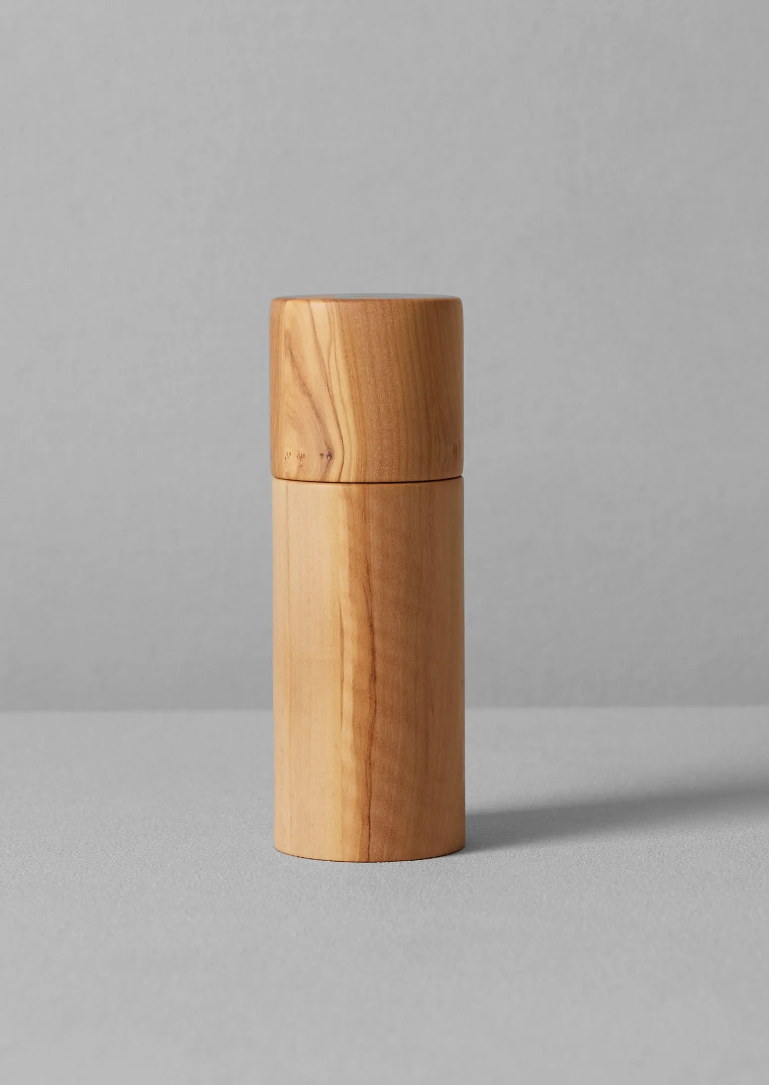 Olive Wood Pepper Mill | Natural