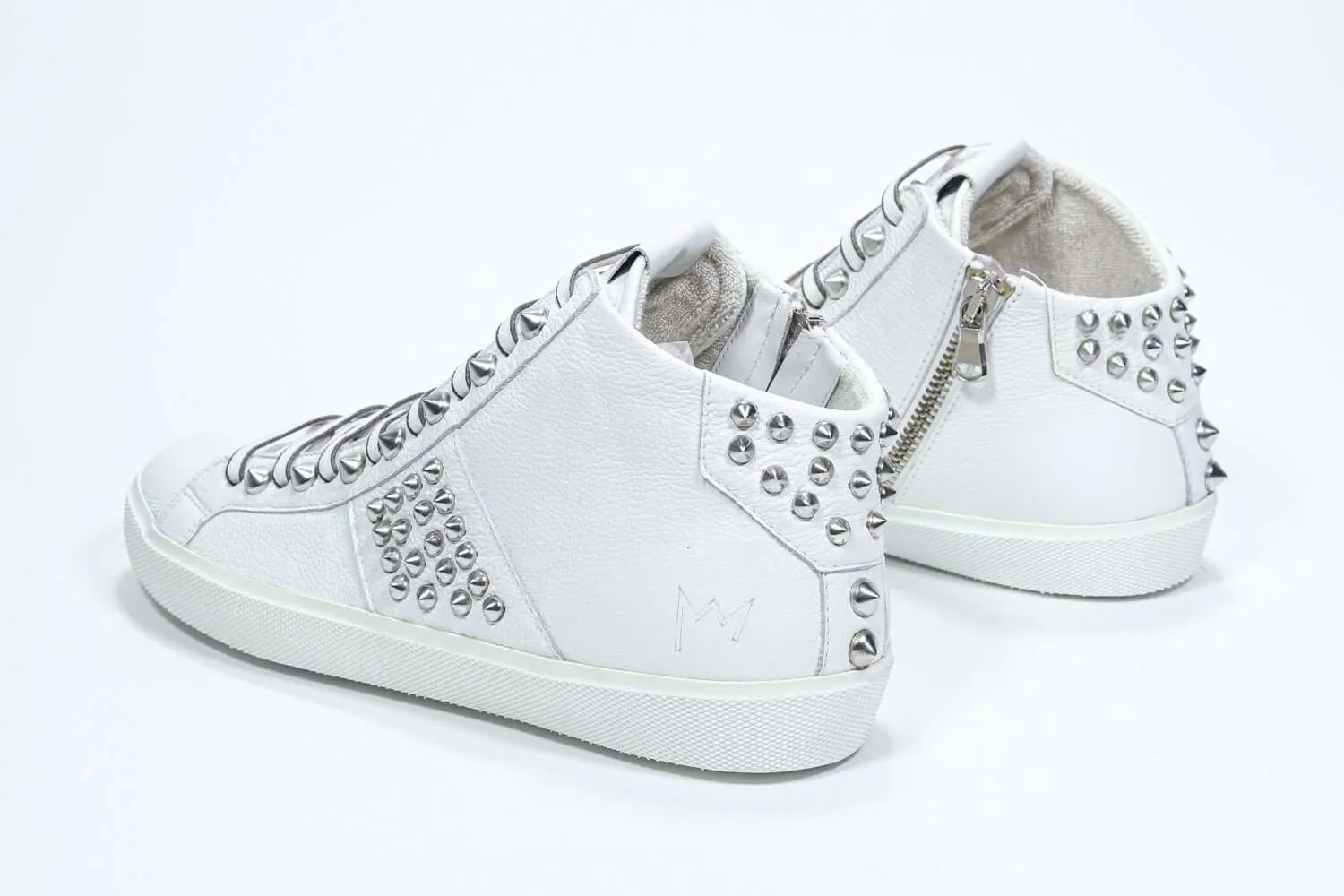 STUDBORN |  White - Mid top - Men