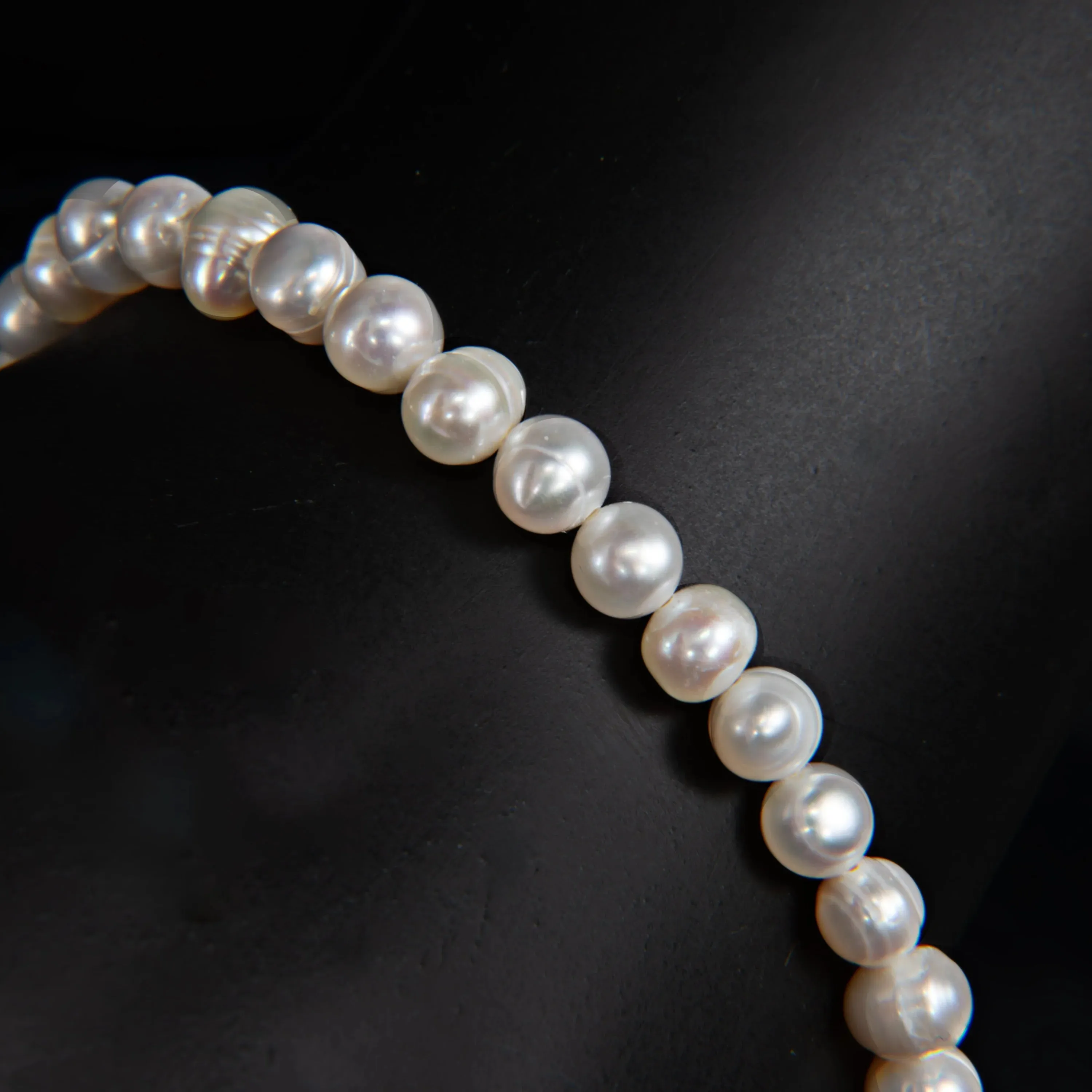 Vasco Natural Freshwater Pearl Bracelet