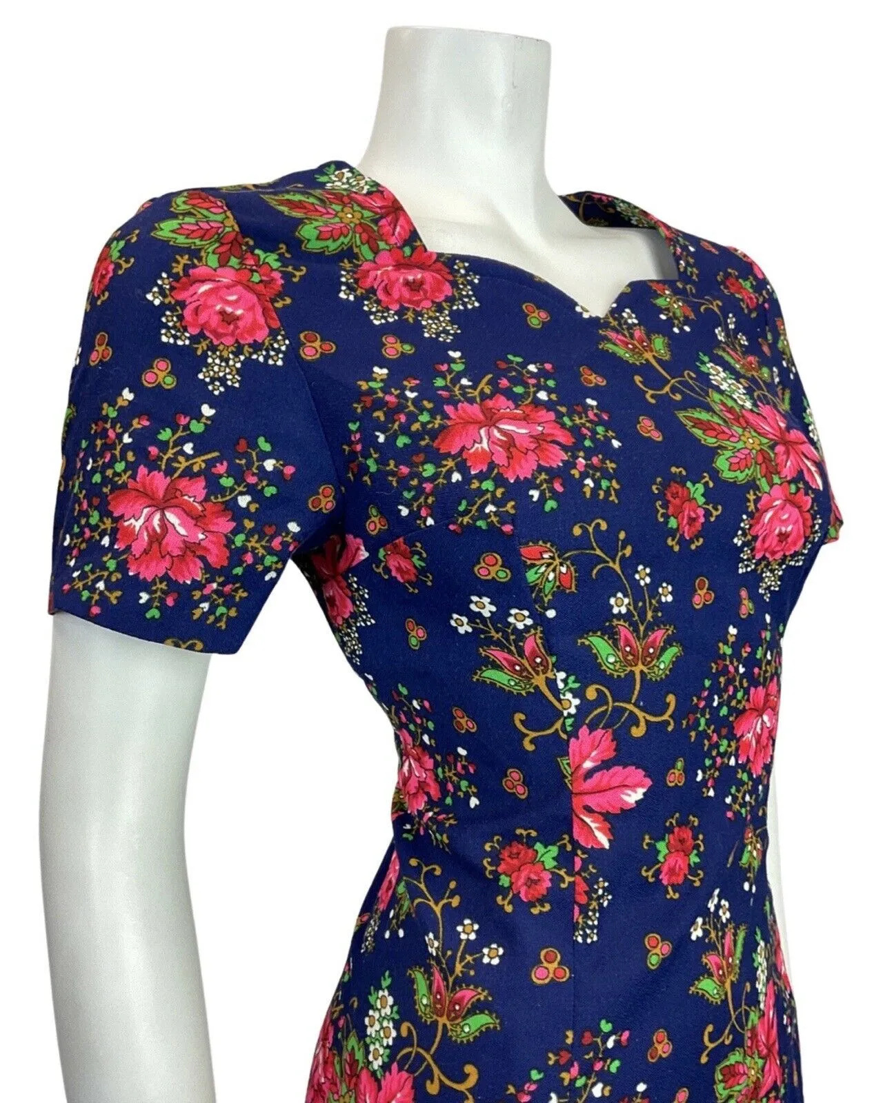 VINTAGE 60s 70s BLUE PINK GOLD GREEN FLORAL BOUQUET SWEETHEART SHORT DRESS 10